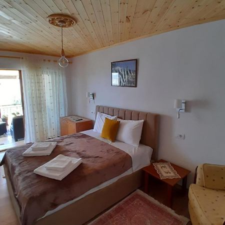 Guest House Ejona Αργυρόκαστρο Εξωτερικό φωτογραφία