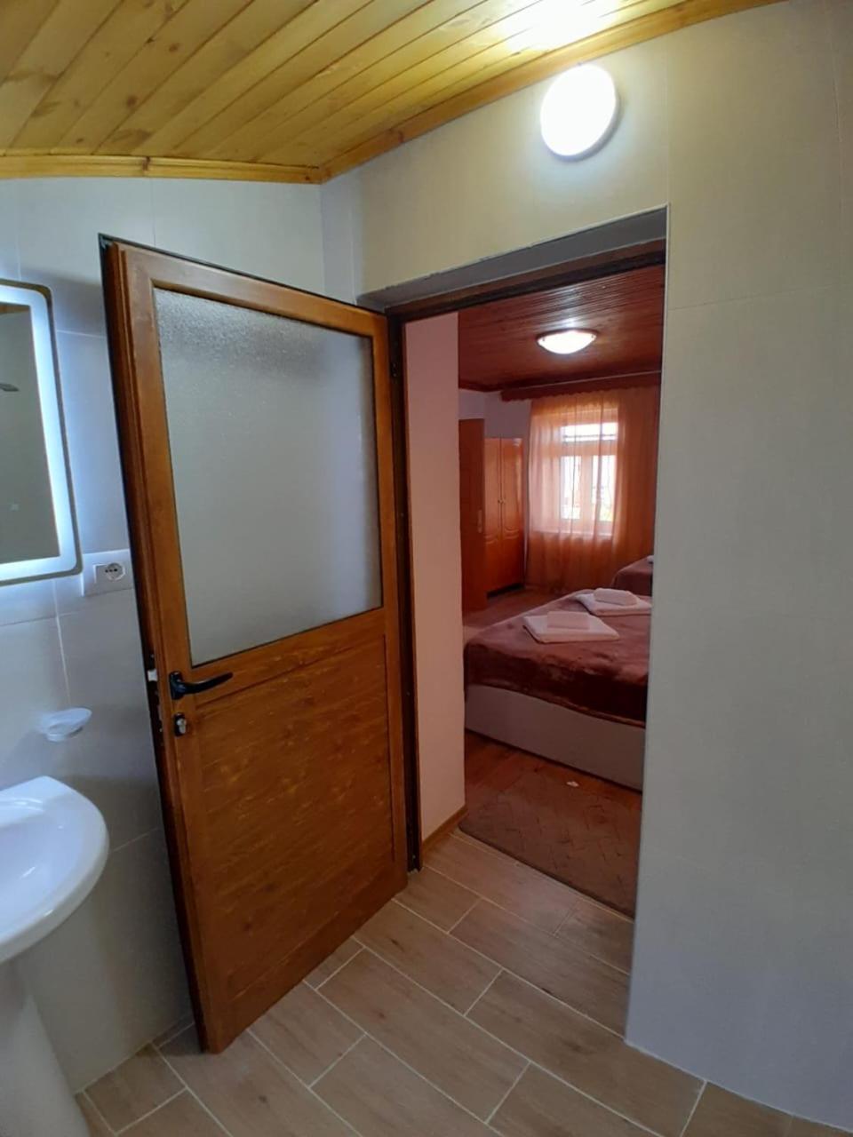 Guest House Ejona Αργυρόκαστρο Εξωτερικό φωτογραφία
